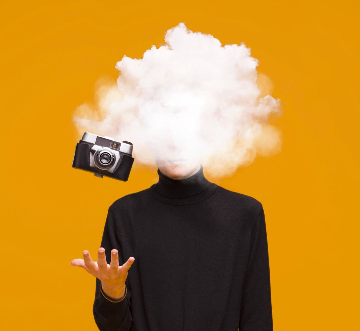 Hyper-Exposition : La Psychologie derrière la Tendance à Tout Partager sur les Réseaux Sociaux